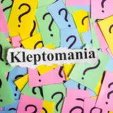 Jak rozmawiać z kleptomanem: Skuteczne metody wsparcia i terapii