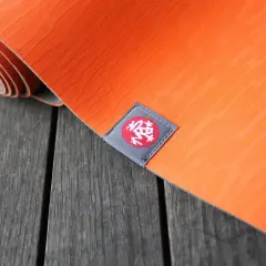 Jak działa mata Lyapko na ból pleców?