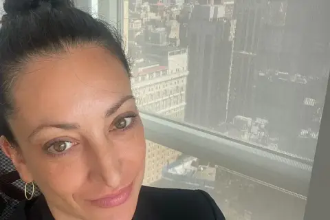 Mam 40 lat i nikt mnie nie lubi: Jak pokonać samotność po czterdziestce?