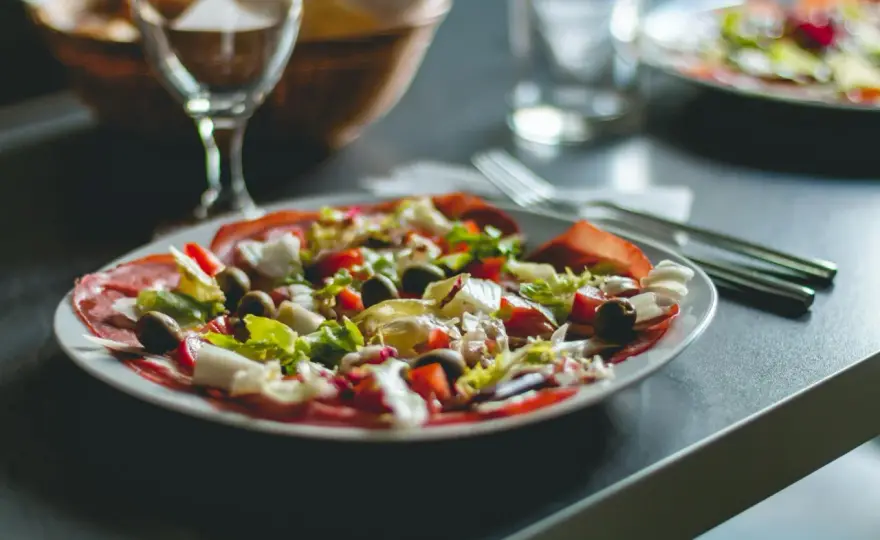 Zdrowa Rewolucja na Talerzu: Catering Dietetyczny w Chorzowie